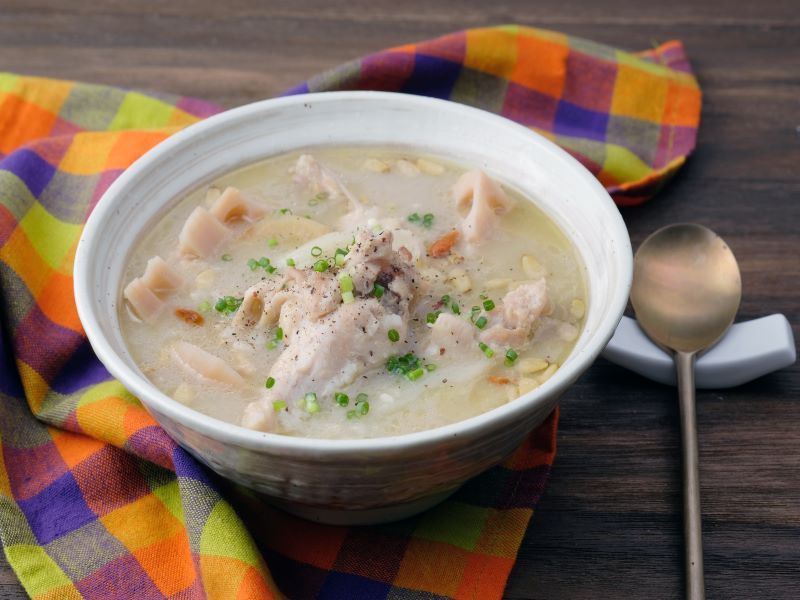 鶏手羽と根菜の甘酒参鶏湯(サムゲタン)｜COCORO KITCHEN：シャープ